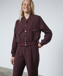 GARWIN SHORT JACKET - DEEP BORDEAUX