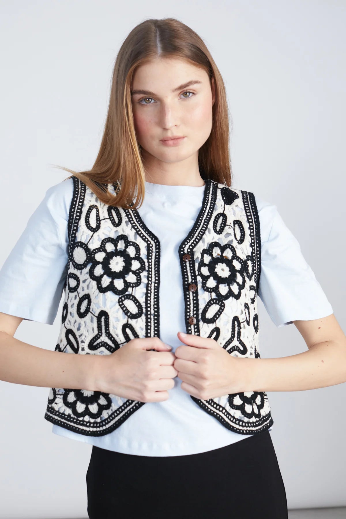 ILLUSTRATION GILET - BLACK