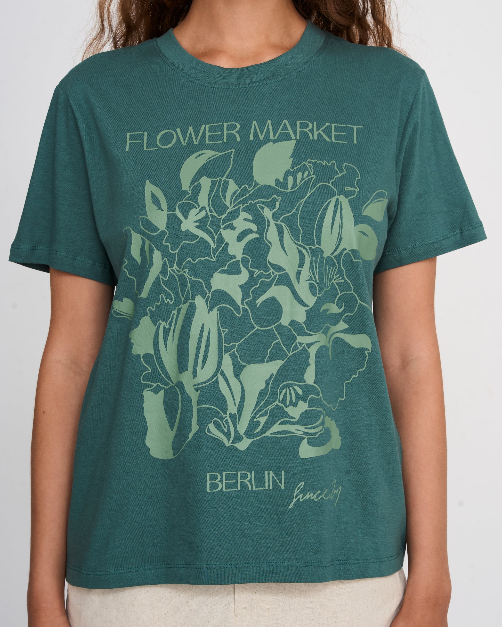 BELLE T-SHIRT - GREEN