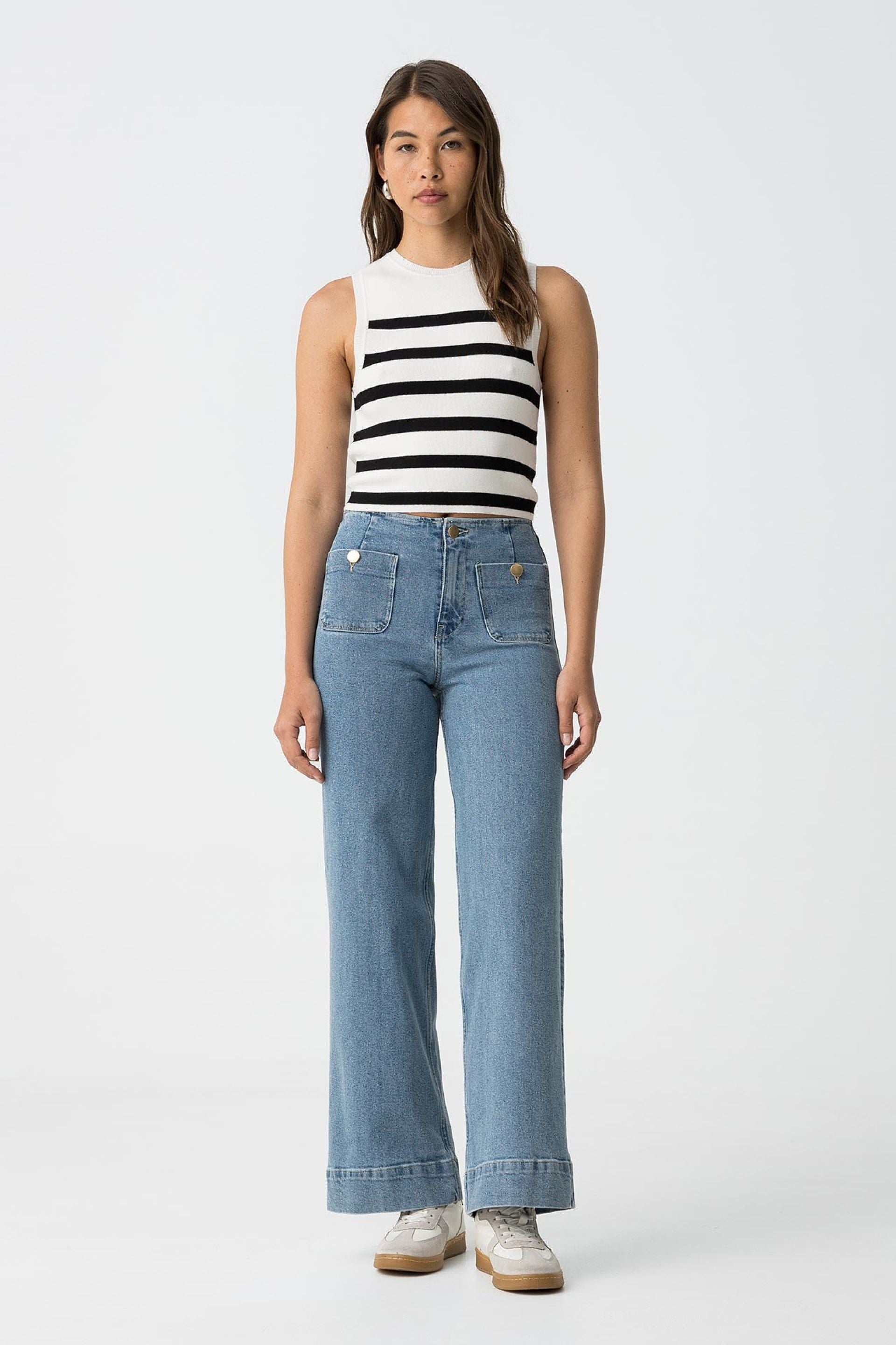 SARAH STRAIGHT JEANS - LIGHT BLUE