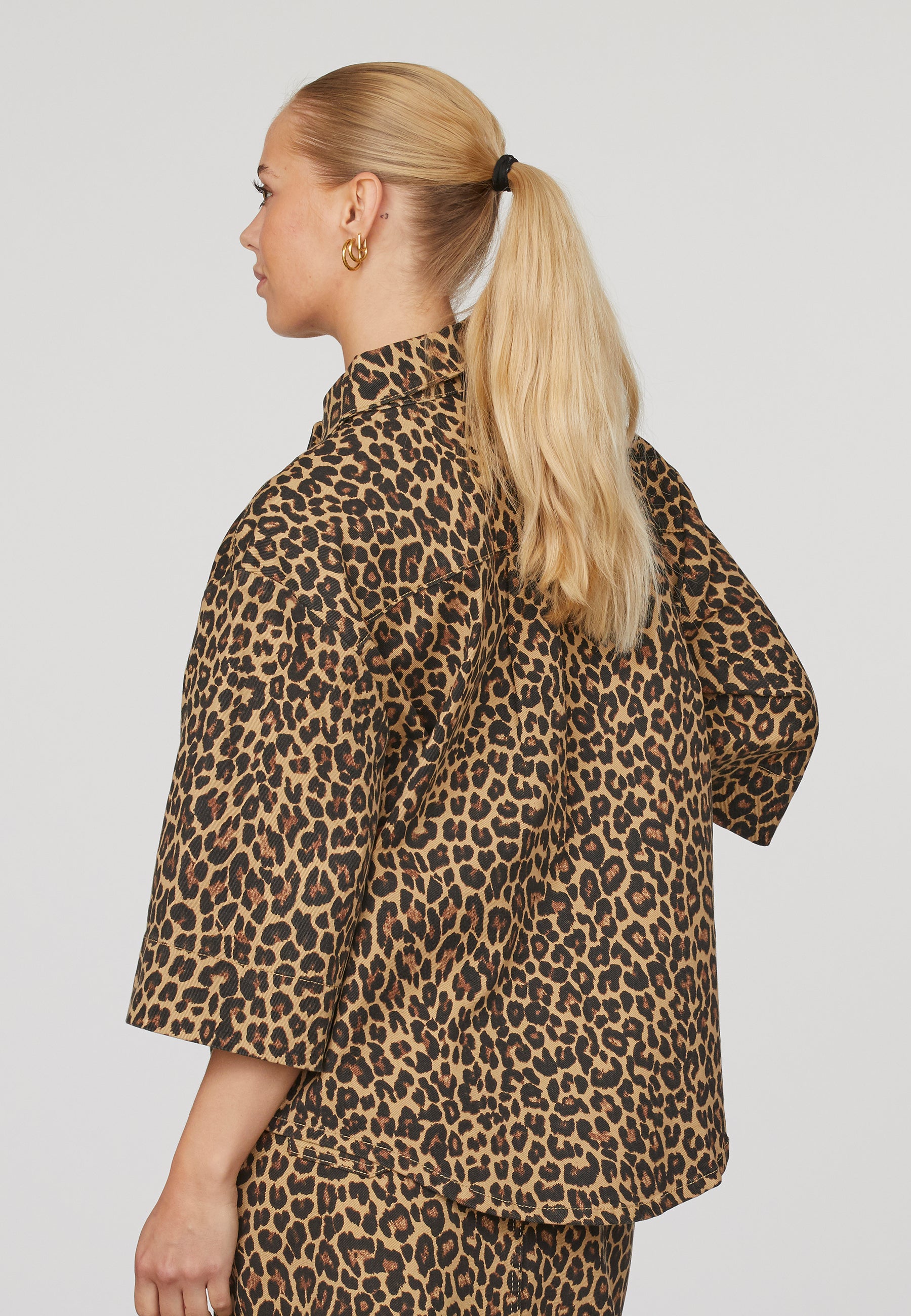 OLEA JACKET - LEOPARD