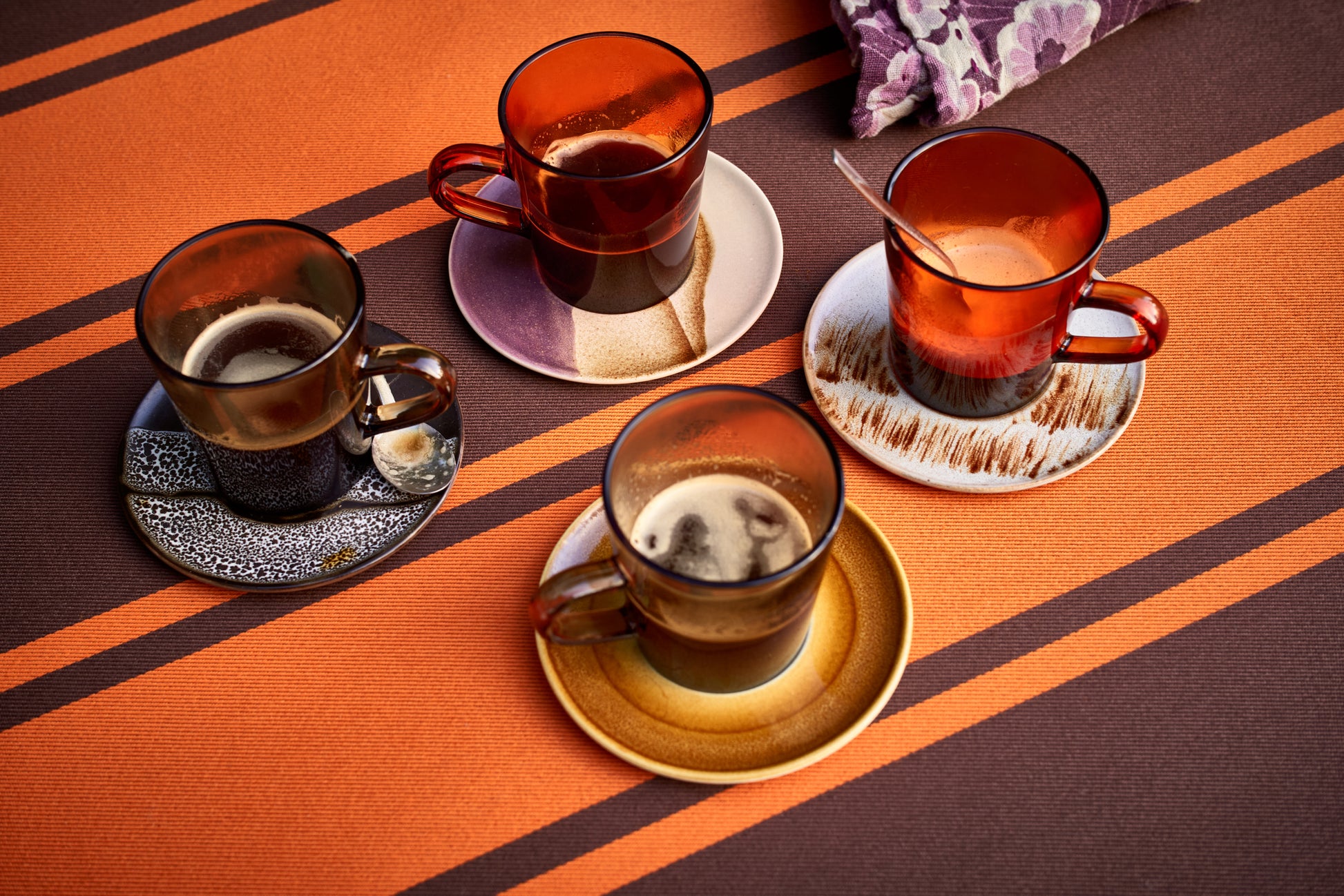 HKliving | 70S CERAMICS: SAUCER - BIG SUR ORBIT