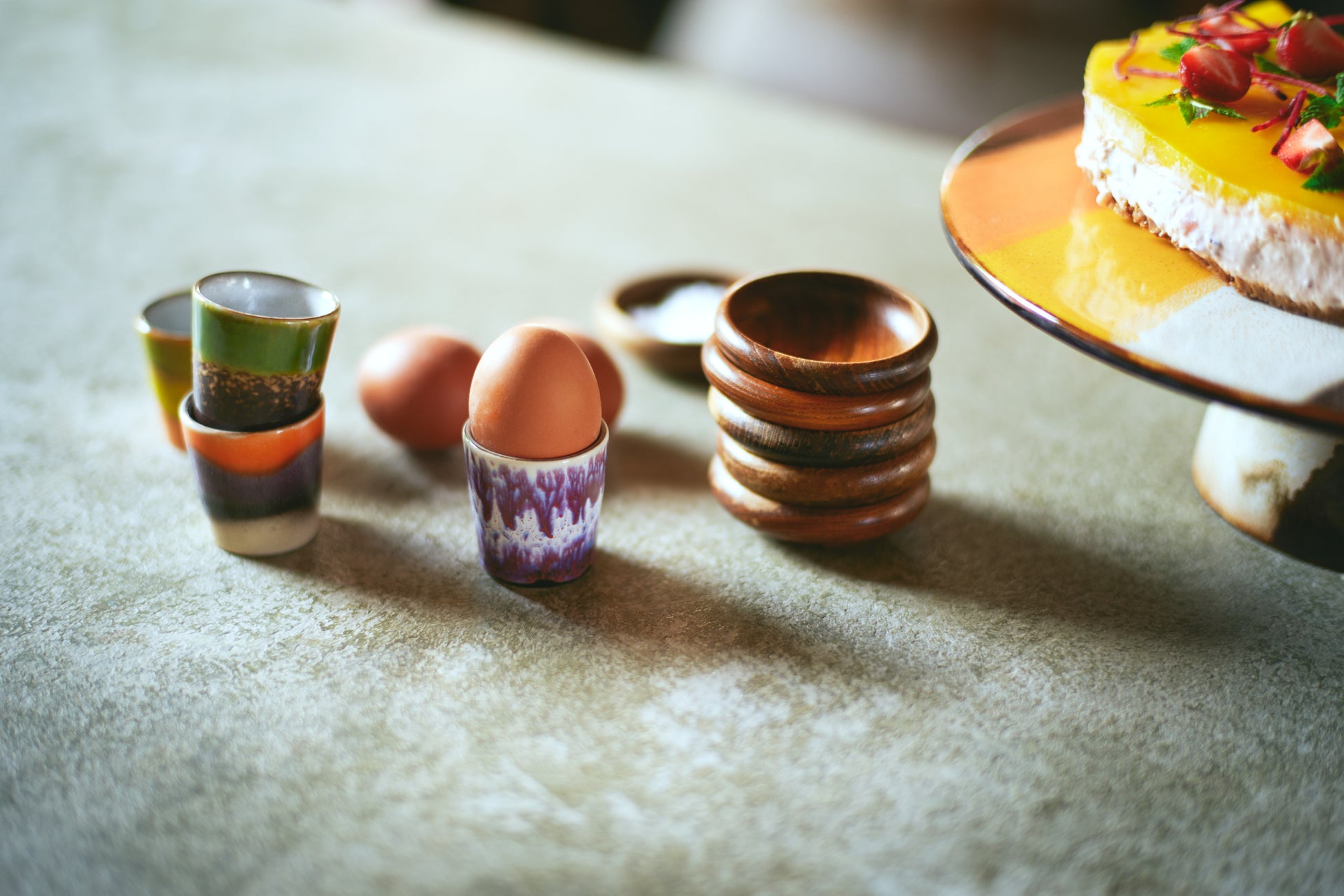 HKliving | 70S CERAMICS: EGG CUPS - ISLAND (SET OF 4)