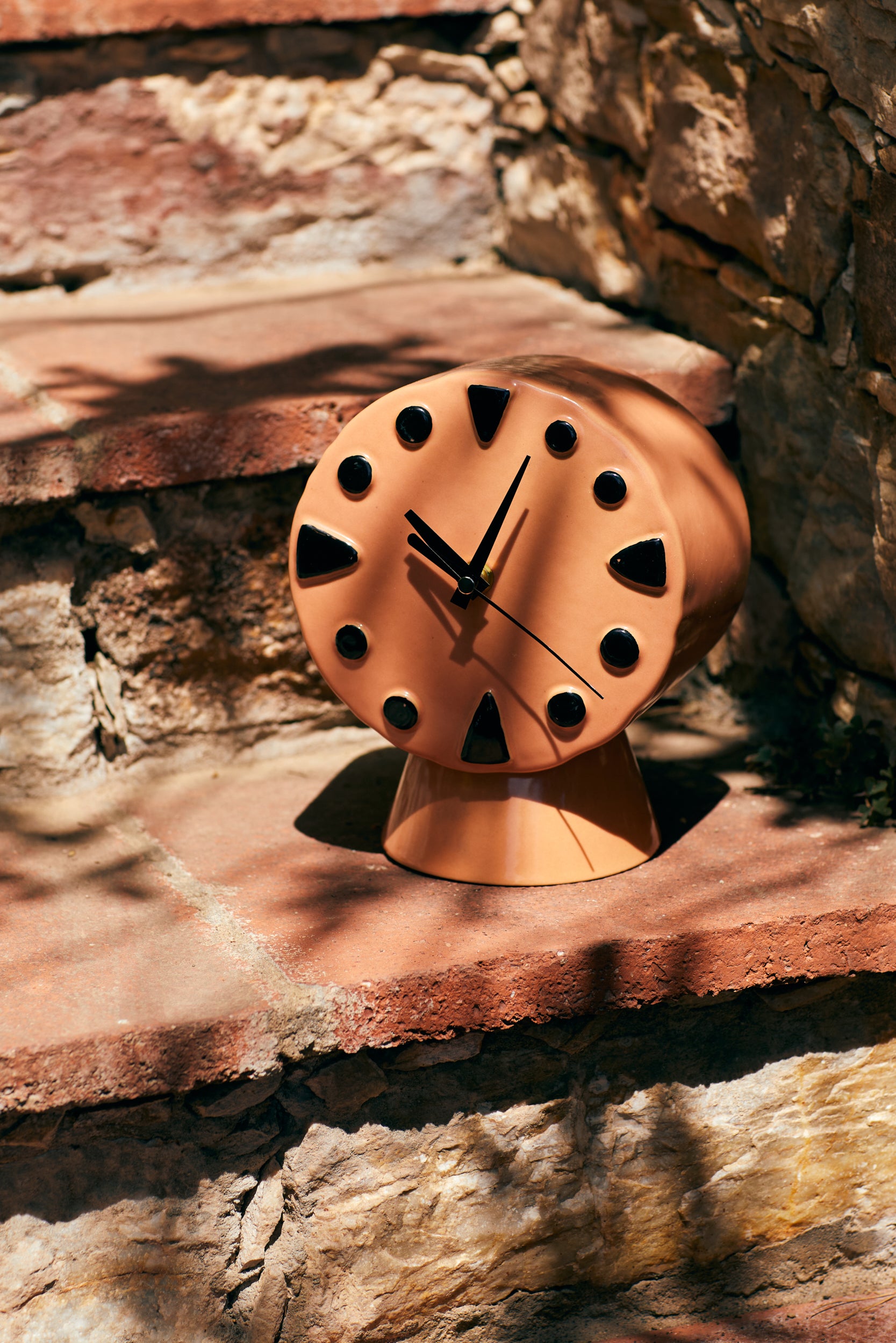 HKliving | RETRO CERAMIC CLOCK - PEACH