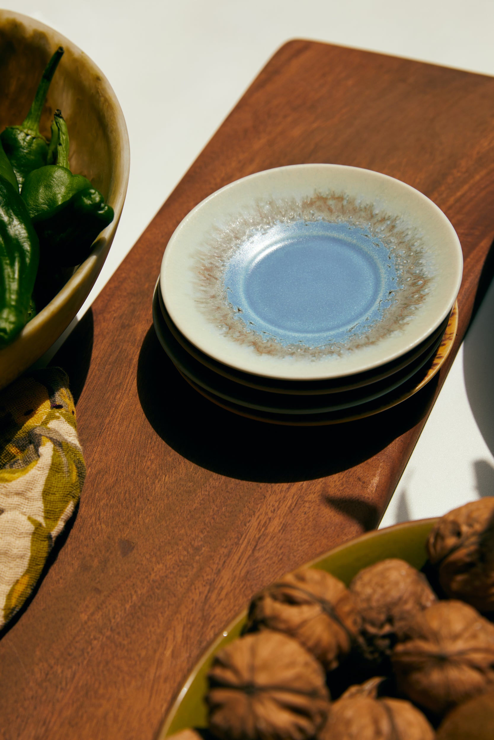 HKliving | 70S CERAMICS:  SAUCER - AZURE