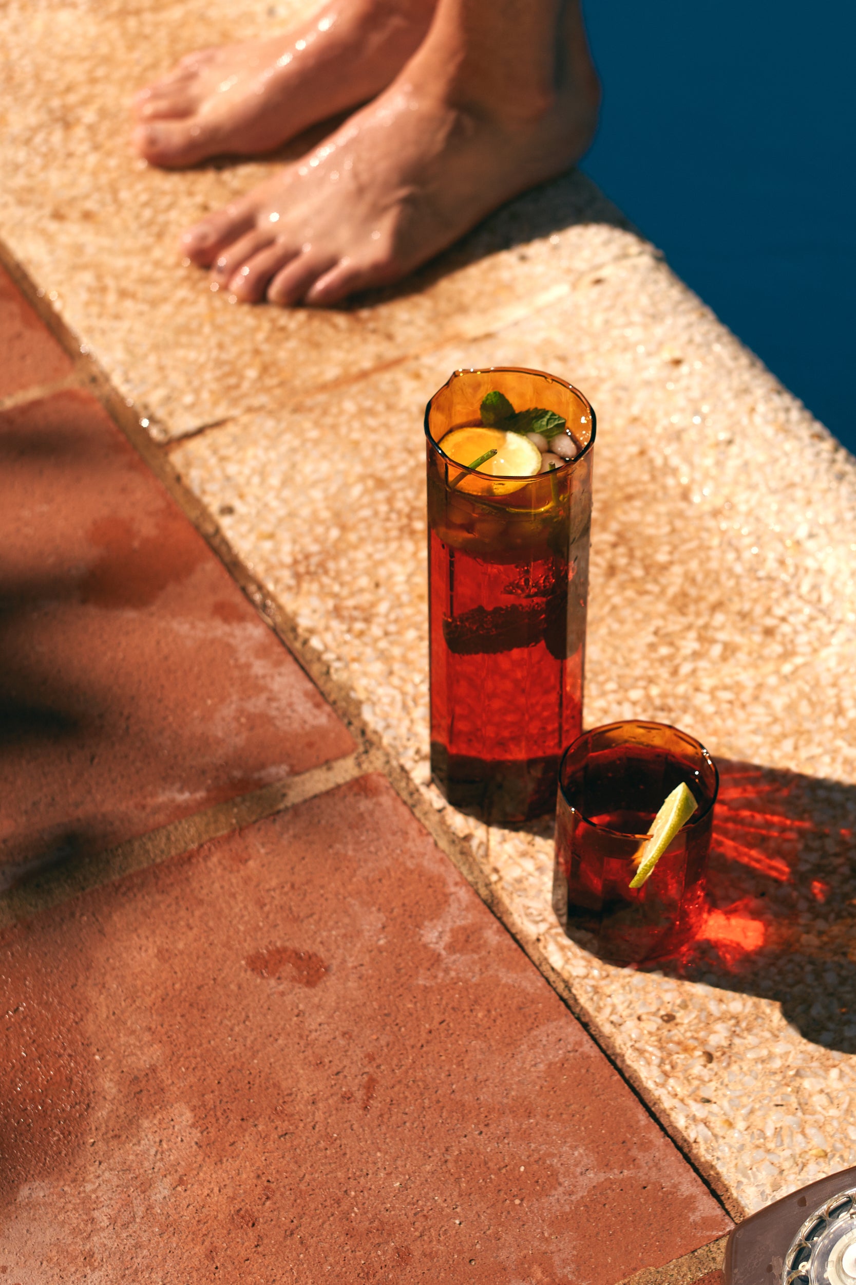 HKliving | SUNLIT GLASS - AMBER