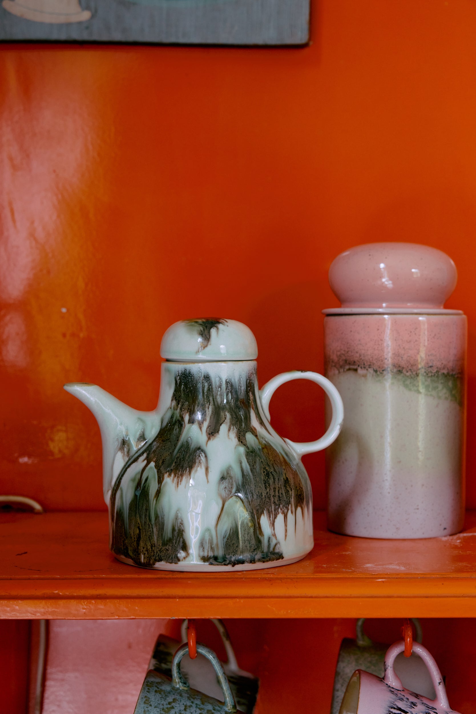 HKliving | 70S CERAMICS: COFFEE POT - TIDE