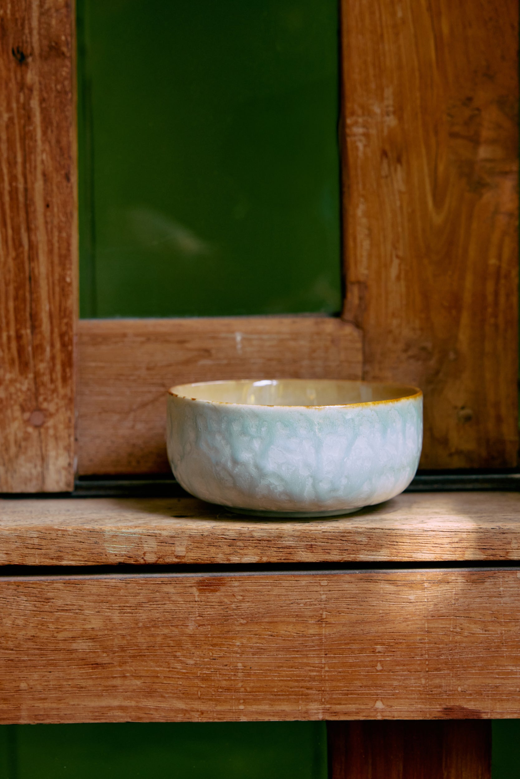 HKliving | 70S CERAMICS: DESSERT BOWL - PETAL
