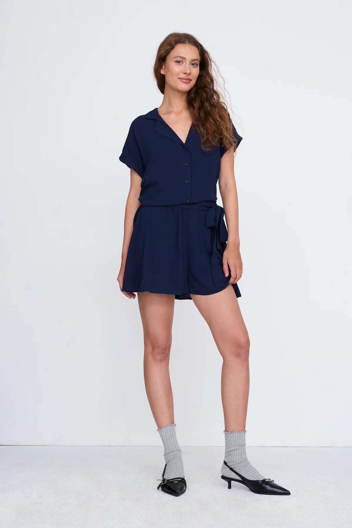 PITA V-NECK SS BLOUSE - NAVY