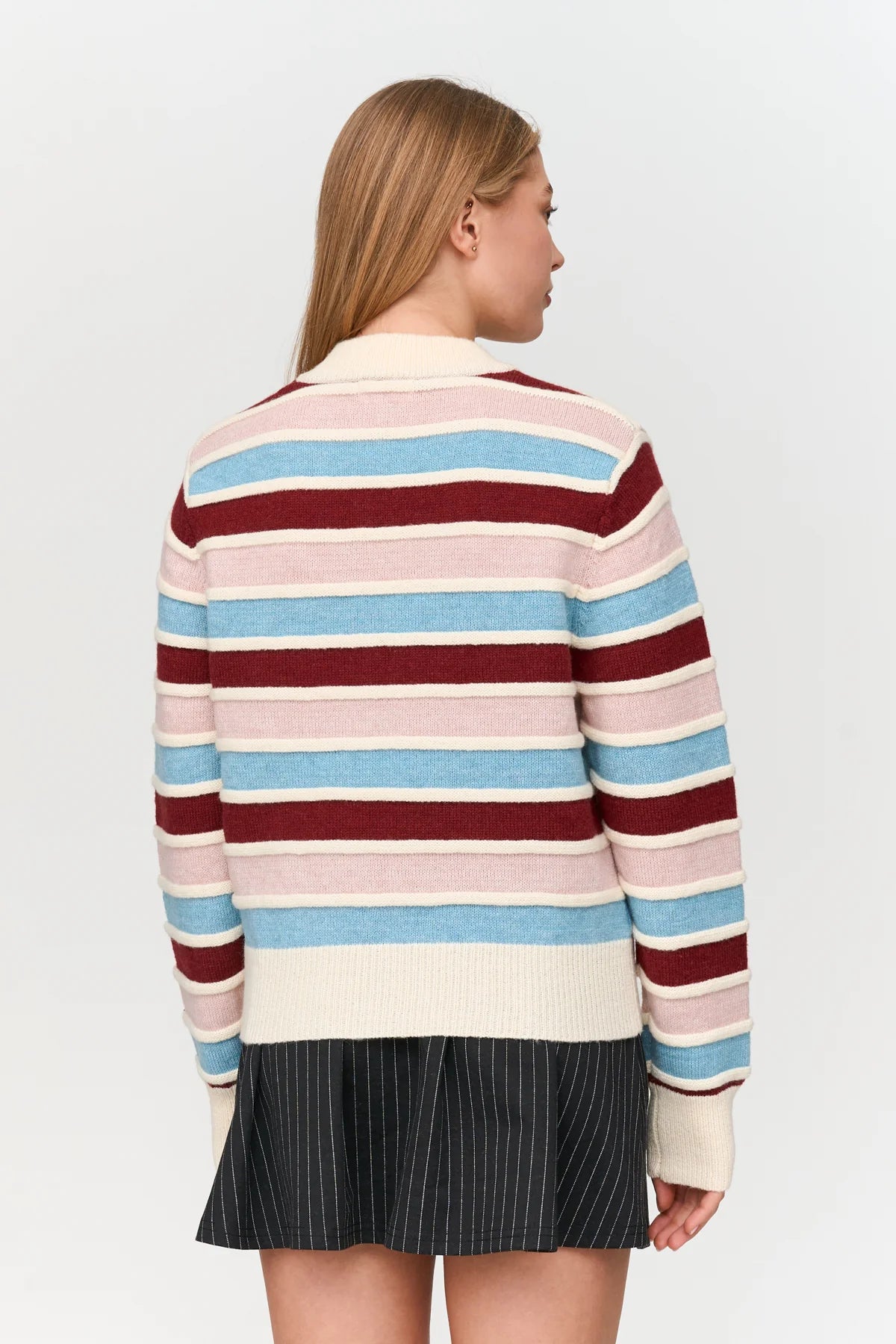 THREE DIMENSIONAL KNIT - MULTI