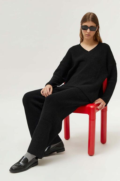 COMPAÑÍA FANTASTICA | KNITTED JUMPER - BLACK