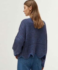 COMPAÑÍA FANTASTICA | SCALLOP KNIT PULLOVER - BLUE