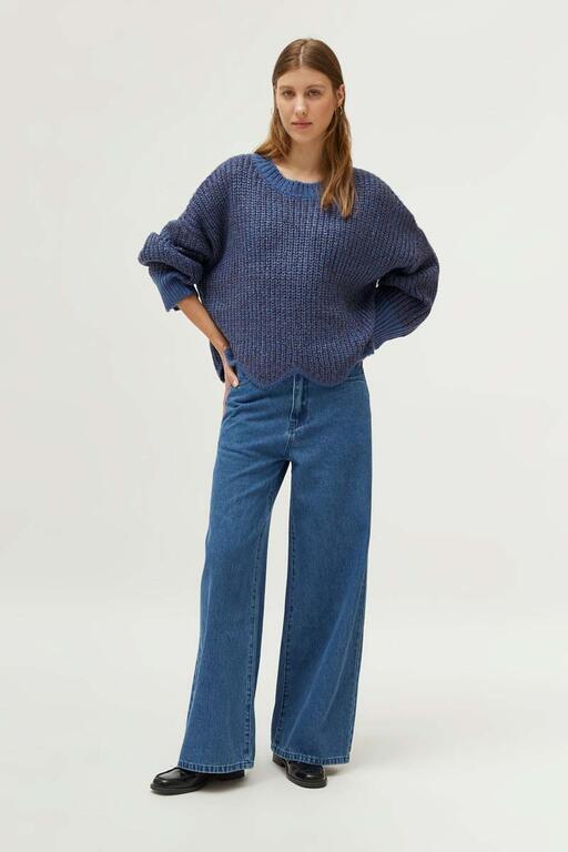 COMPAÑÍA FANTASTICA | SCALLOP KNIT PULLOVER - BLUE