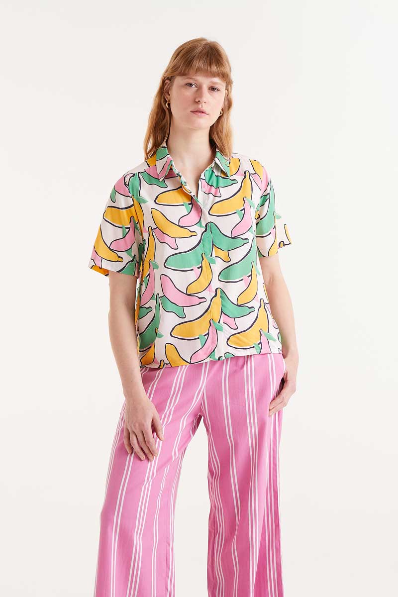 COMPAÑÍA FANTÁSTICA | BANANA ILLUSTRATION SS BLOUSE - WHITE