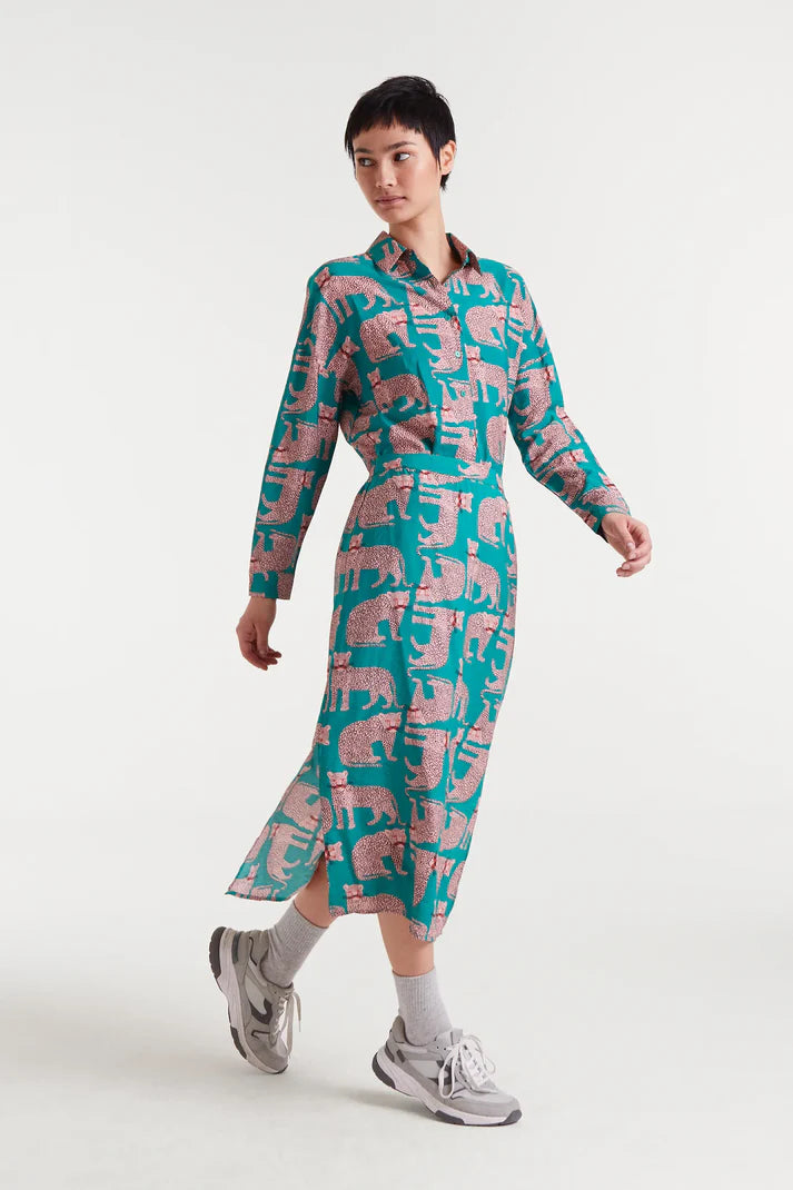 COMPAÑÍA FANTÁSTICA | JAGUAR PRINT BLOUSE - TURQUOISE