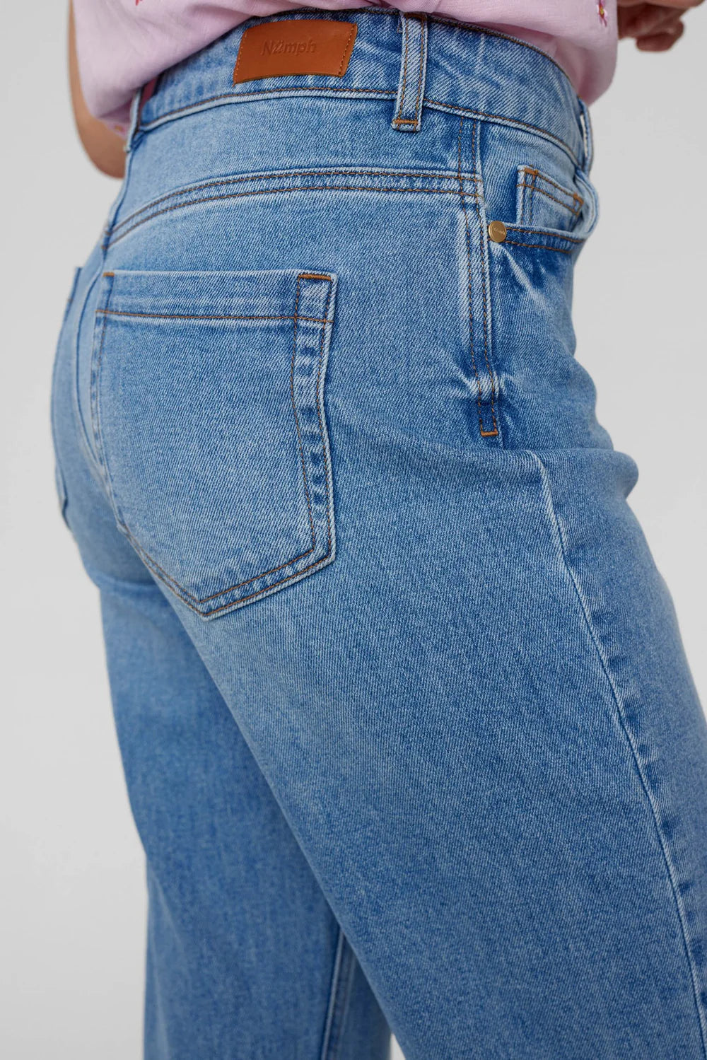 NUMPH | TORONTO JEANS - MEDIUM BLUE DENIM