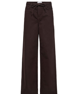 NÜMPH | BROOKLYN SOLID JEANS - BLACK COFFEE