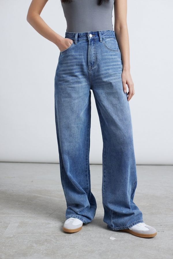 WIDE HW JEANS - MEDIUM BLUE