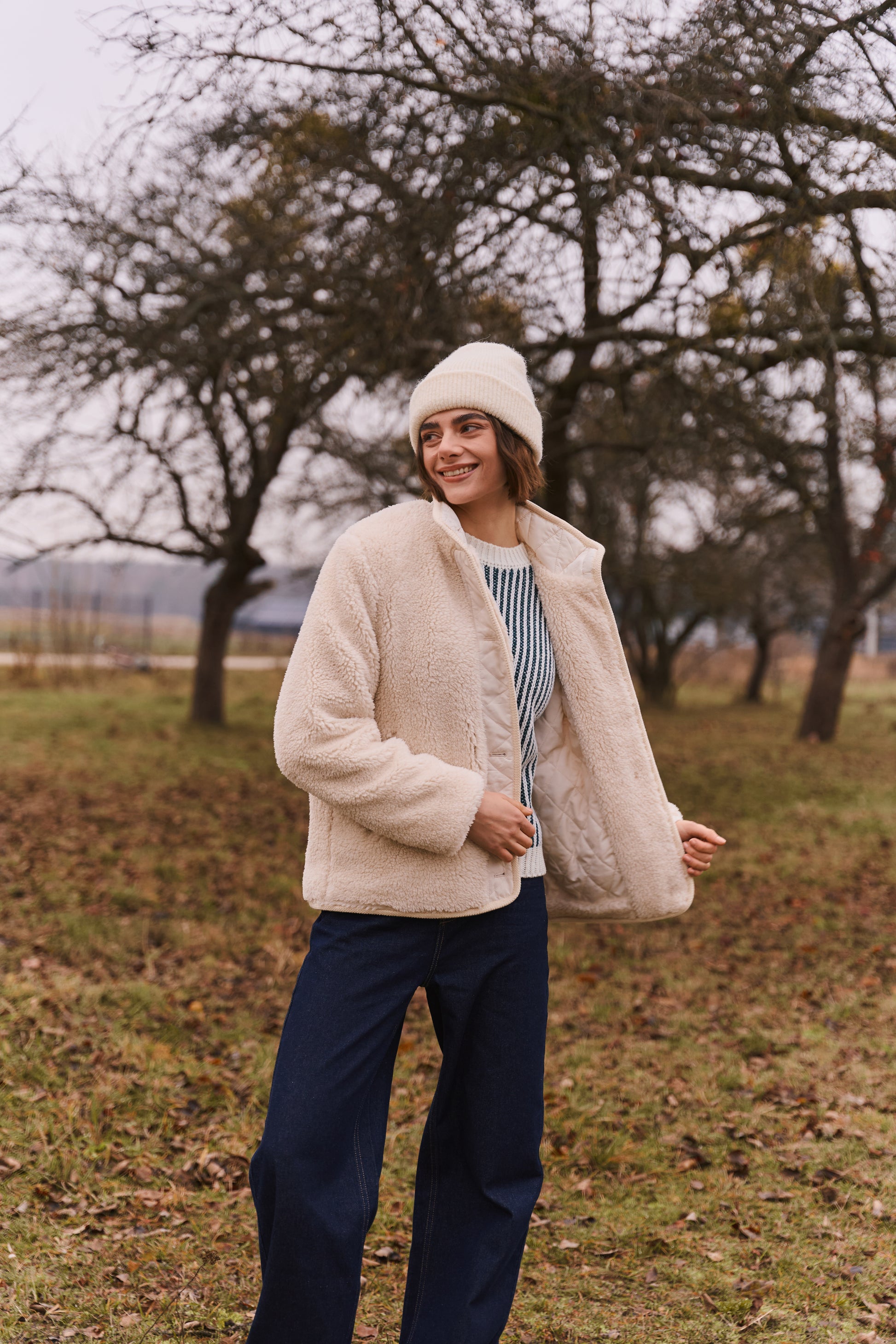 TEDDY QUILTED COAT - OFF WHITE