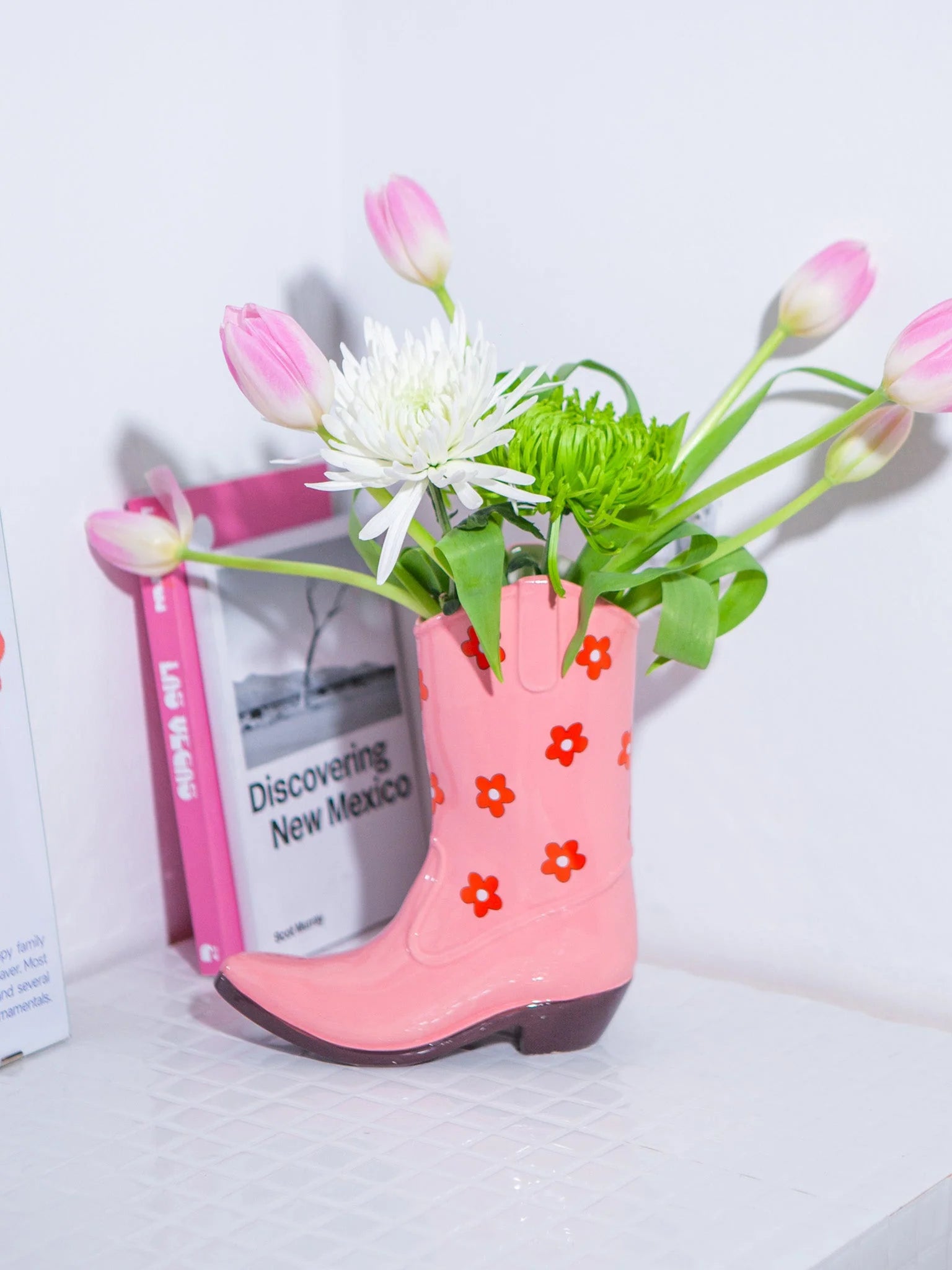 DOIY | RODEO COWBOY BOOT VASE - PINK