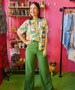 COMPAÑÍA FANTÁSTICA | BANANA ILLUSTRATION SS BLOUSE - WHITE