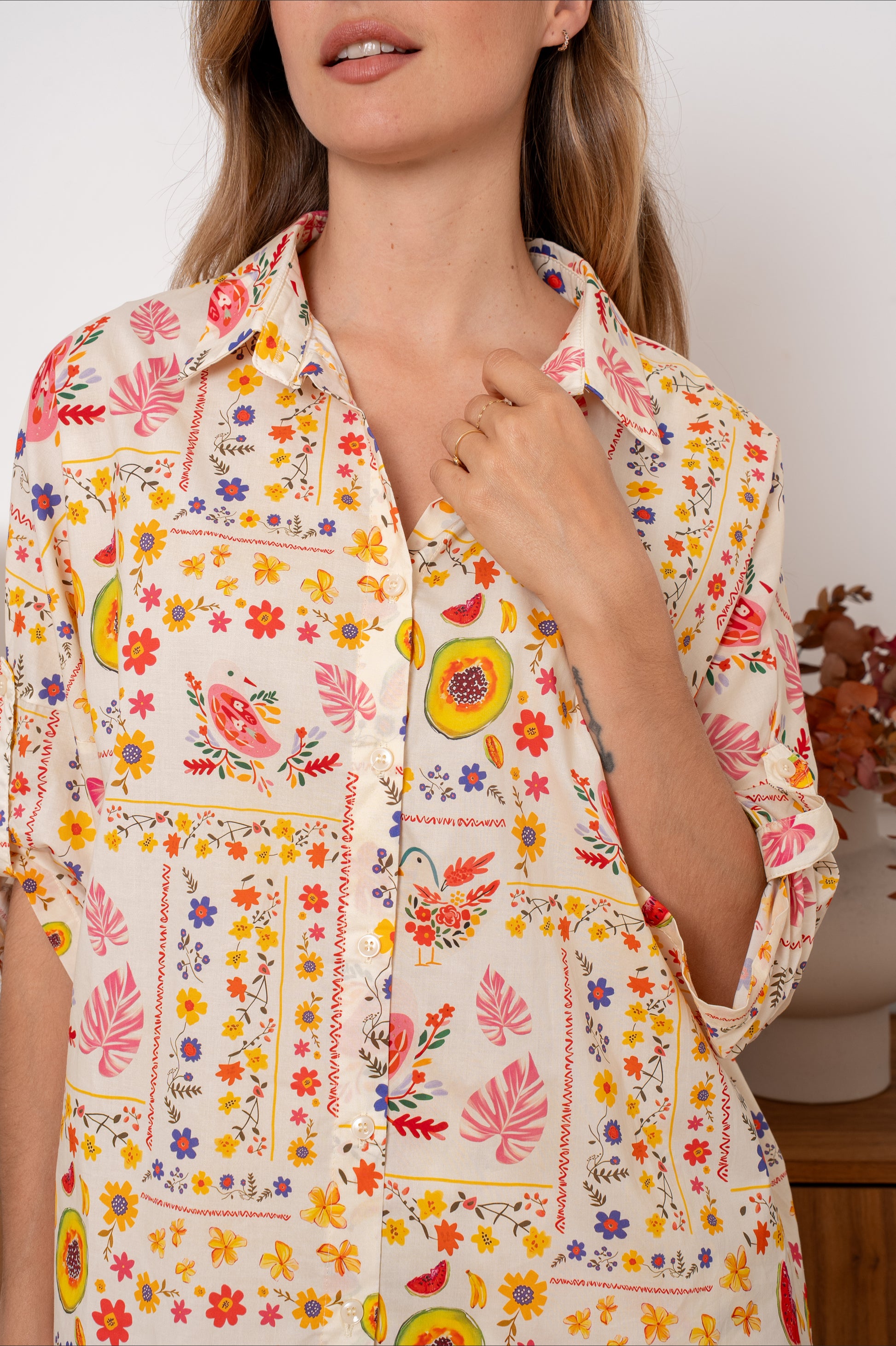 LILY FLOWERS & LEAVES BLOUSE - YELLOW