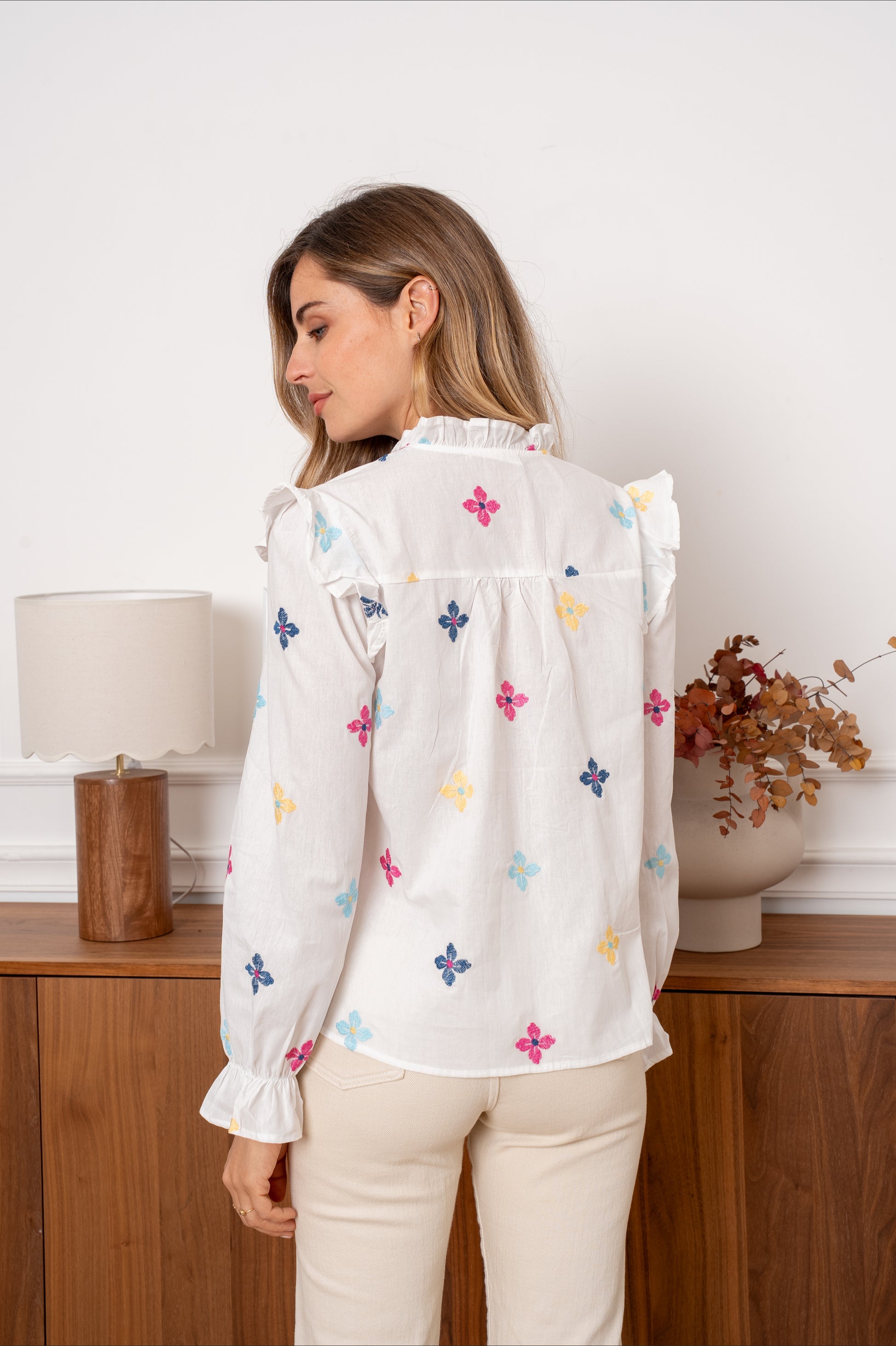 FLOWERS ARE BORN BLOUSE - WHITE