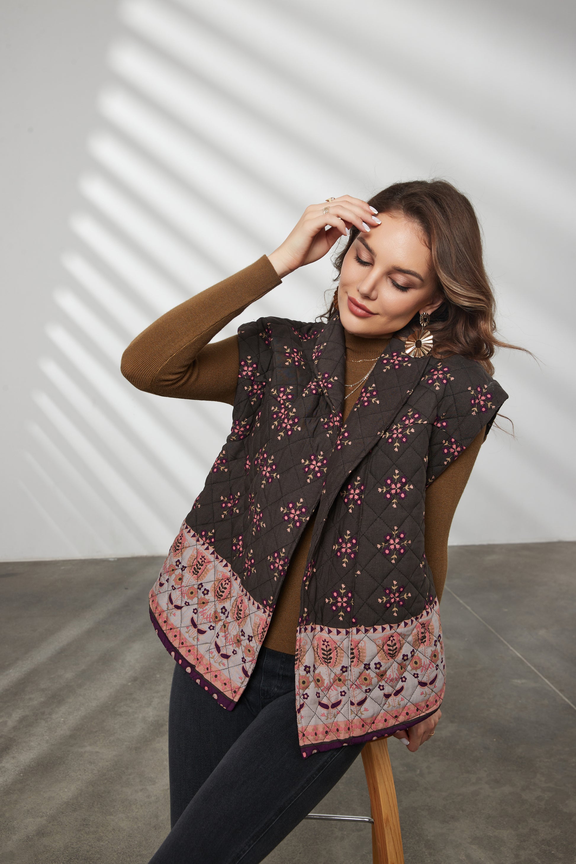 NILA QUILTED GILET - MULTI