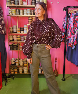 SASJA POLKA DOT BLOUSE - BROWN
