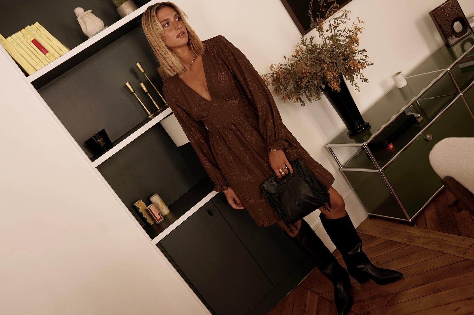 AYA EMBROIDERY DRESS - BROWN