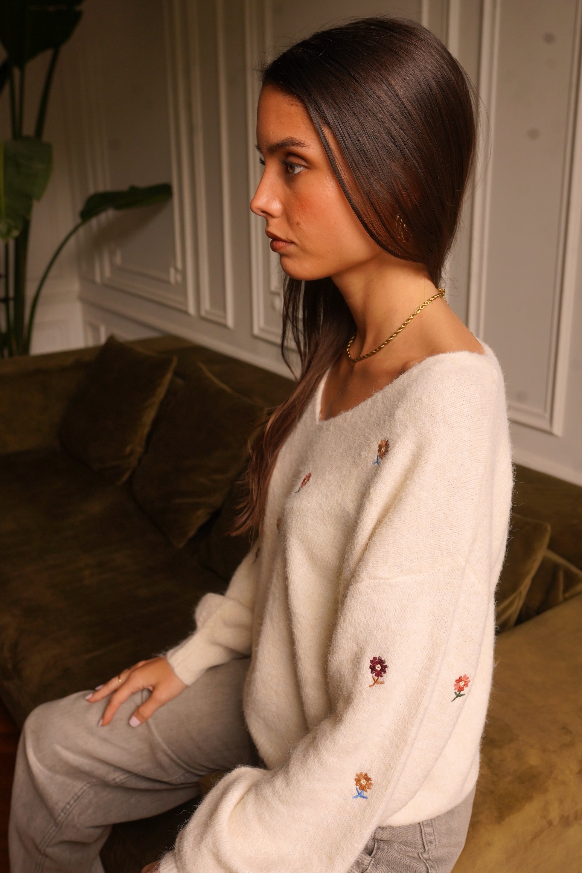 FLORIANE EMBROIDERY KNIT - OFFWHITE