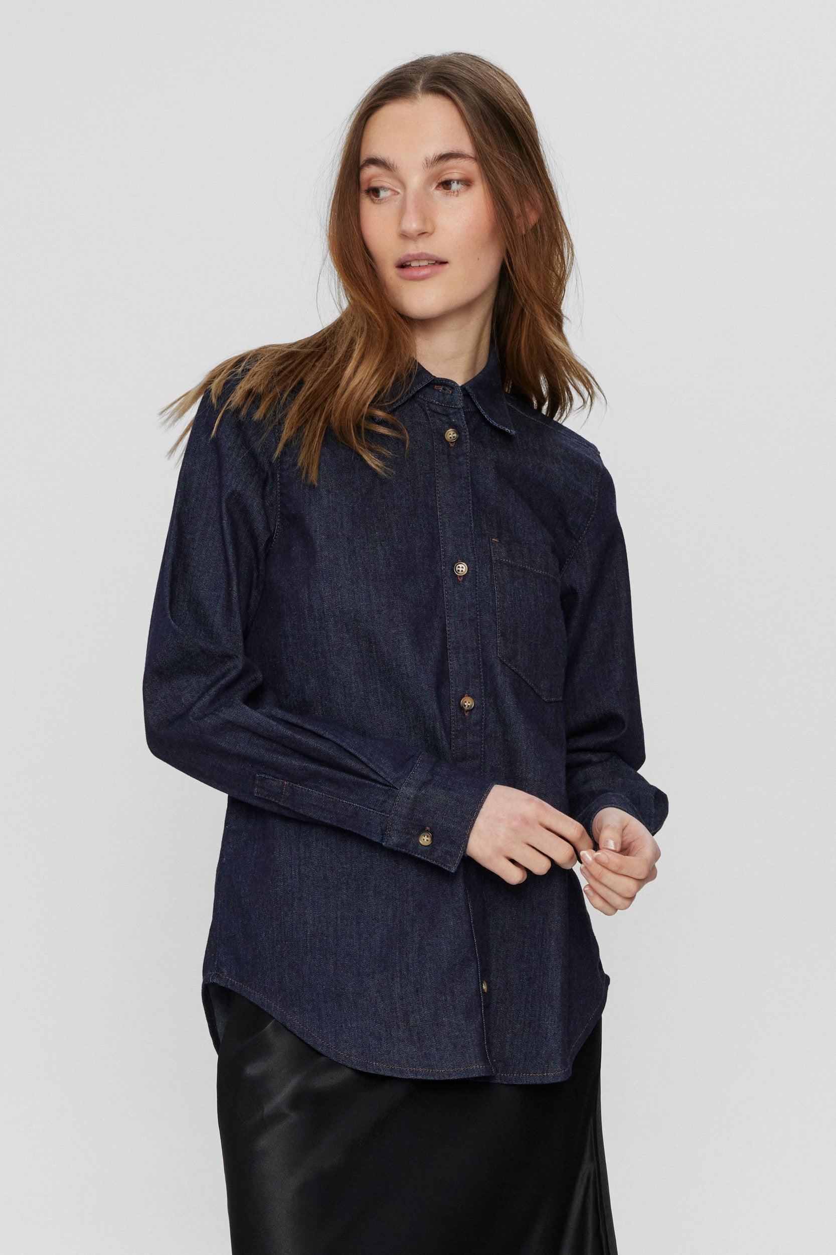 NUMPH | AMBER SHIRT - DARK BLUE DENIM