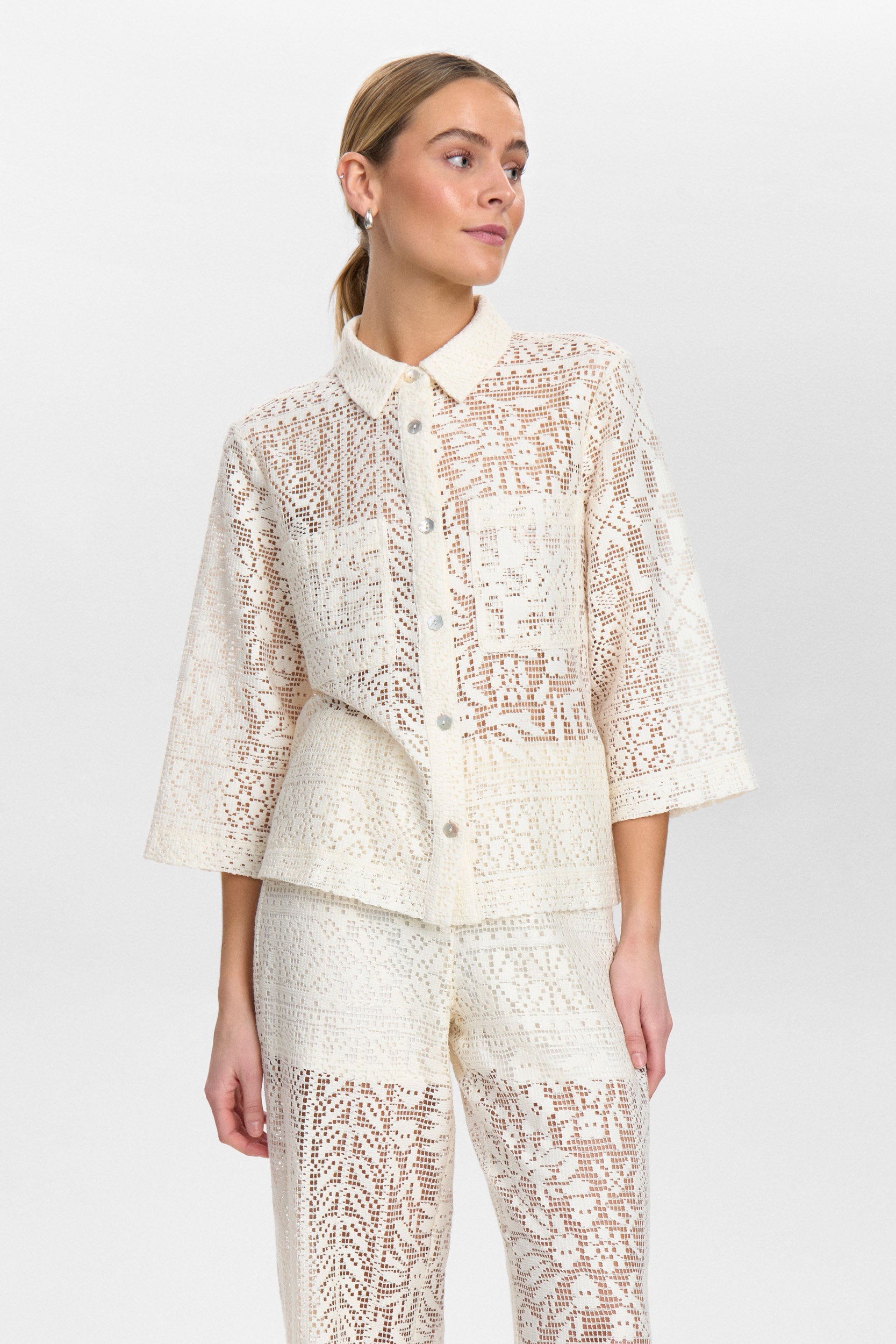NÜMPH | WICKI SHIRT - CLOUD DANCER