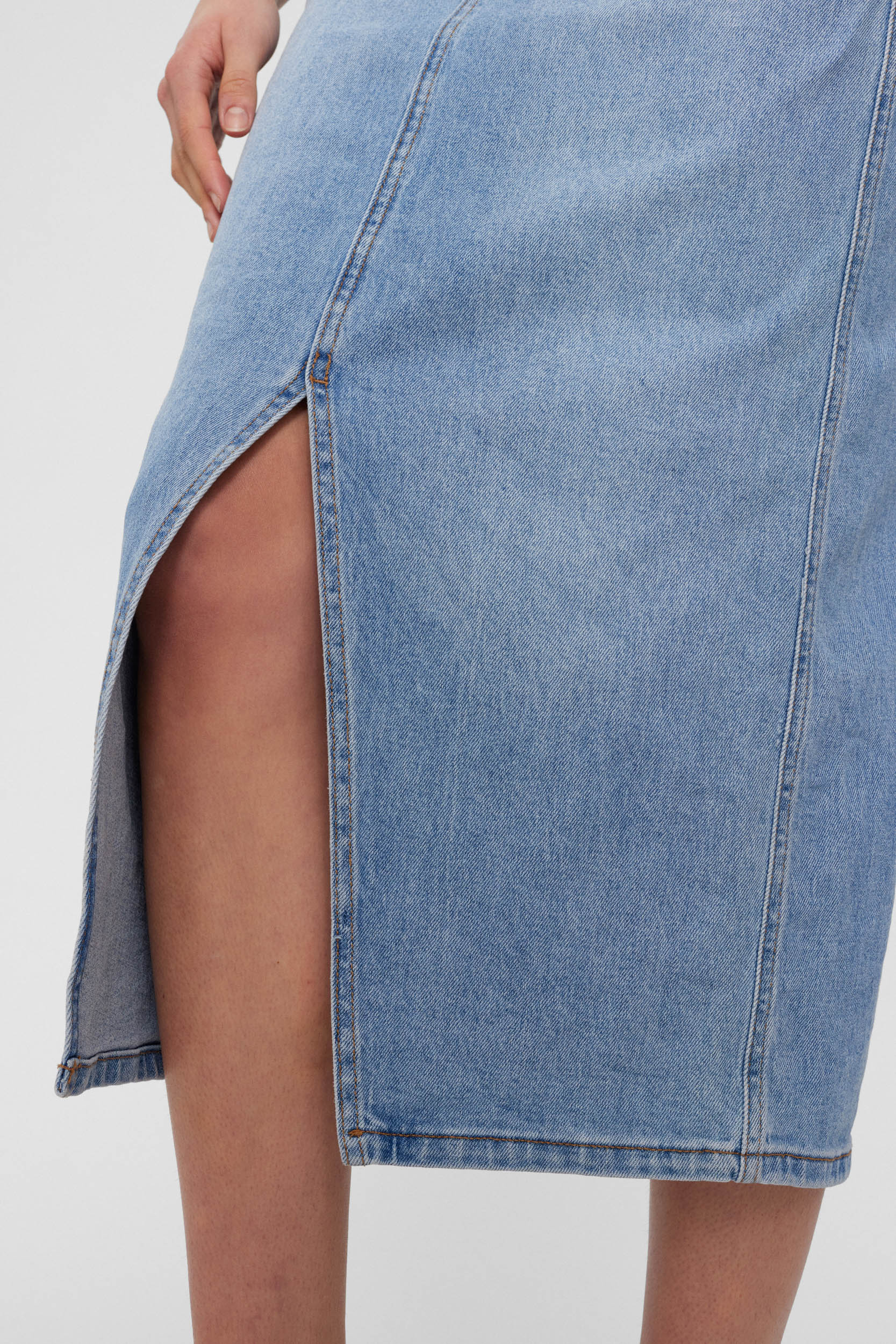 NUMPH | TORONTO SKIRT - MEDIUM BLUE DENIM