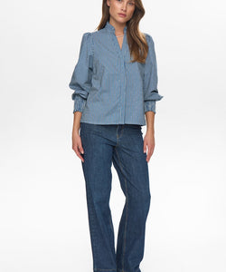 NÜMPH | EMILIE SHIRT - MEDIUM BLUE DENIM