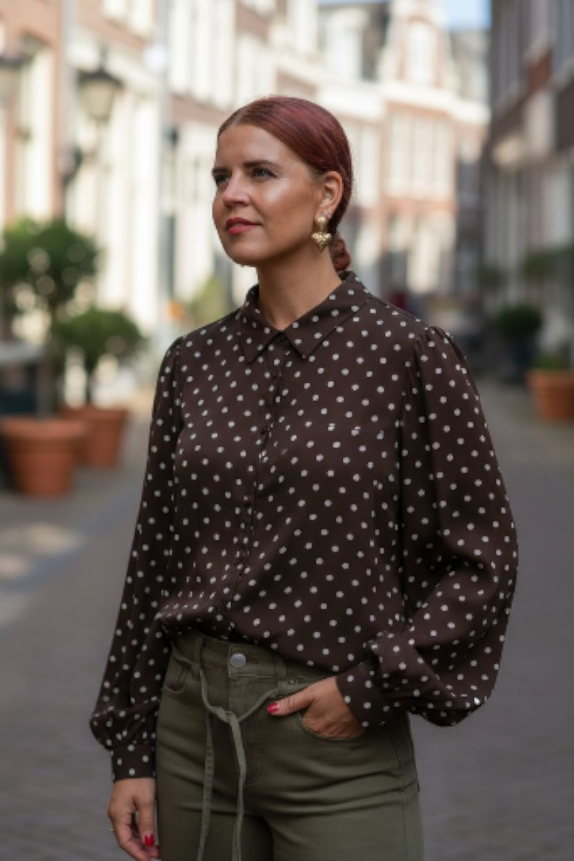 SASJA POLKA DOT BLOUSE - BROWN
