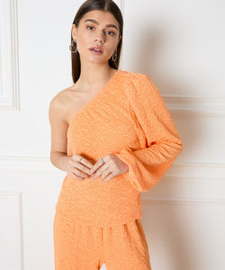 REFINED DEPARTMENT | CLEO KNITTED ONE SHOULDER TOP - ORANGE