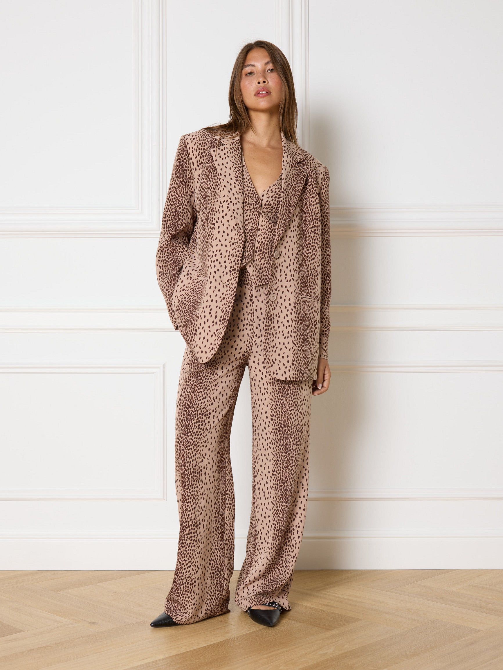 REFINED DEPARTMENT | BODI BLAZER - LEOPARD