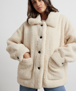 POLAR BEAR COAT - BEIGE