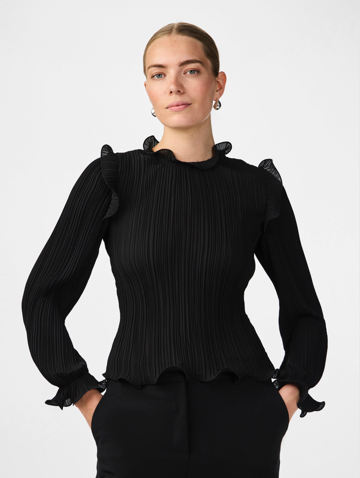 Y.A.S | PHILINA LS HIGH NECK TOP - BLACK