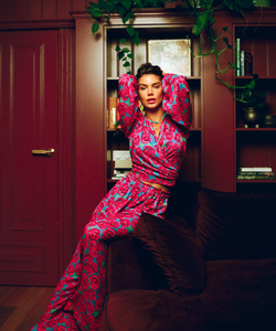 HARPER & YVE | FLORA LS TOP - ICONIC ROSE