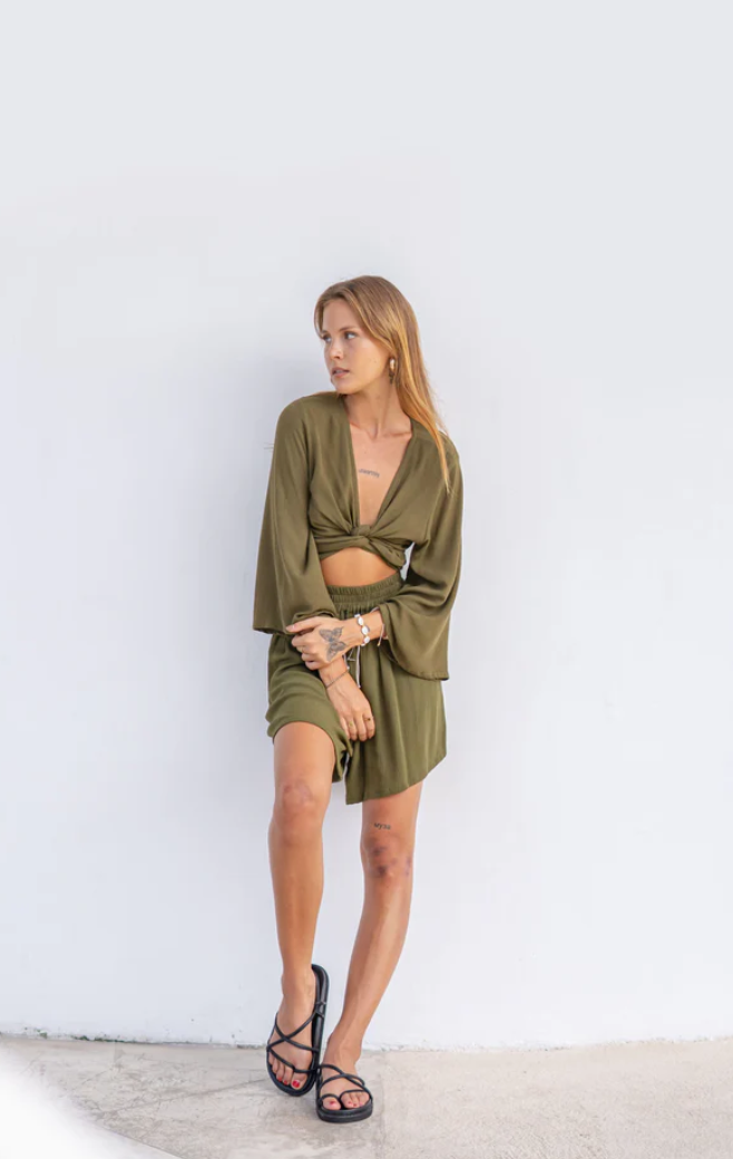 BERAWA LUXE | ELSA SHORTS - OLIVE GREEN