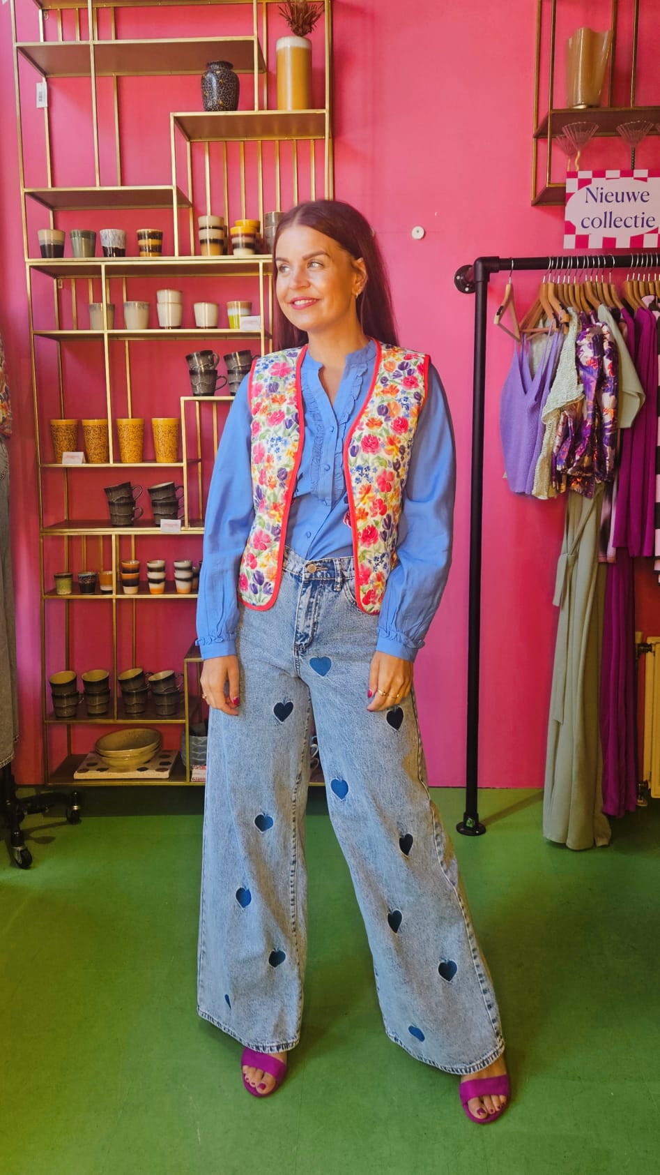 JAINE QUILTED FLOWER GILET -FUCHSIA