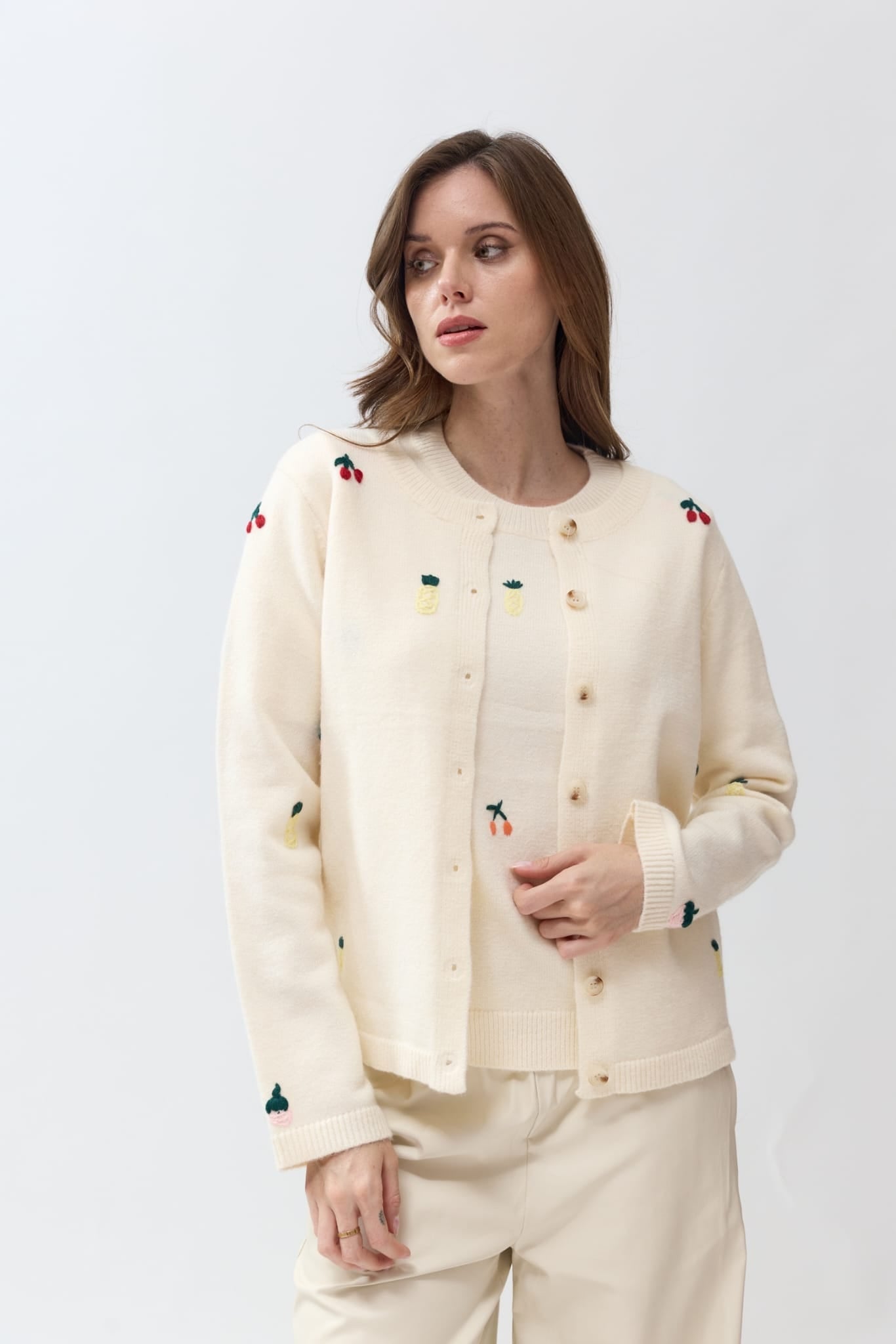 SUTTON EMBROIDERY CARDIGAN - ECRU