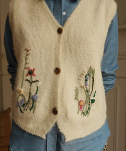 CLEO EMBROIDERY GILET - BEIGE