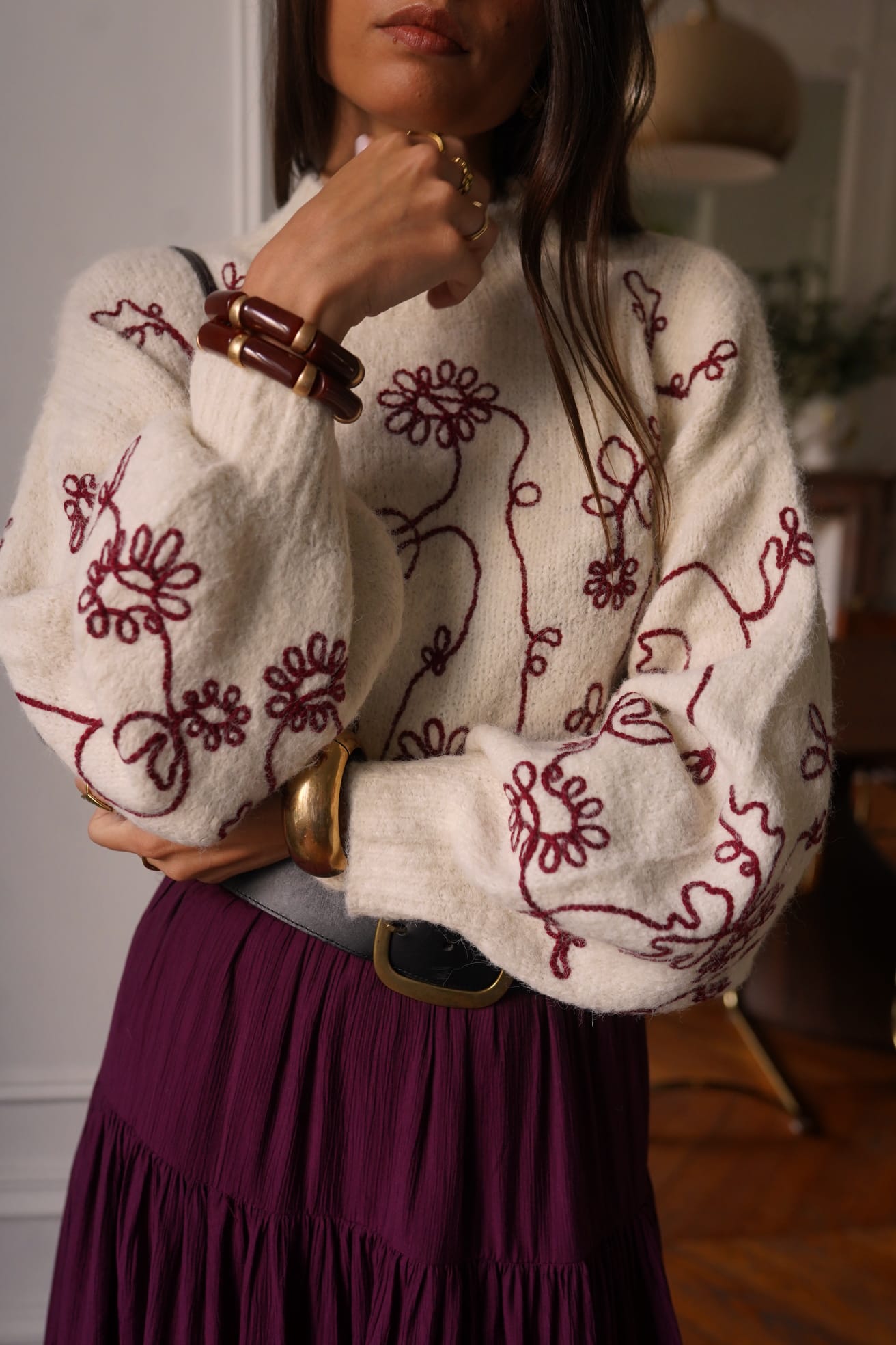 LOTTIE EMBROIDERY KNIT - BEIGE
