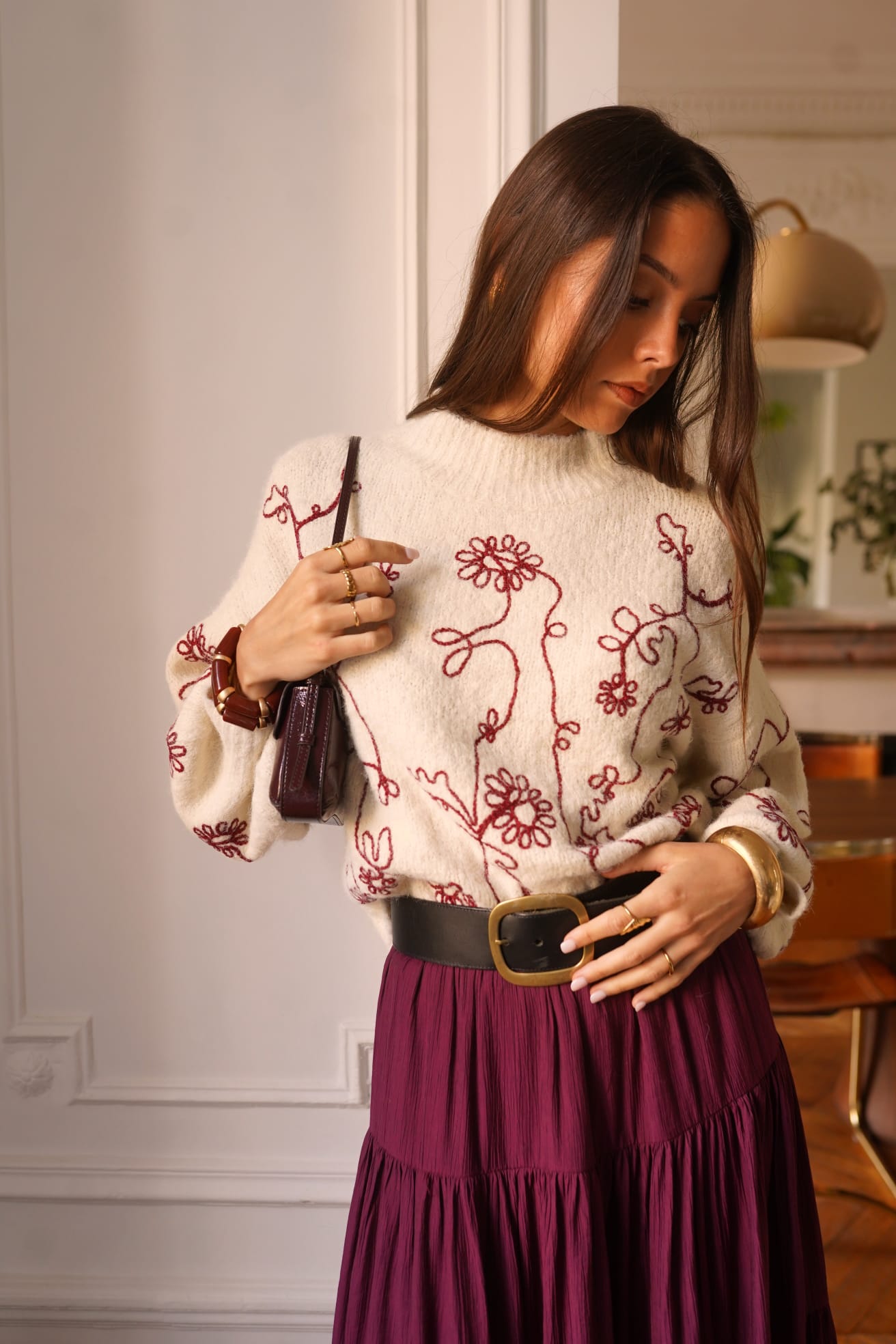 LOTTIE EMBROIDERY KNIT - BEIGE