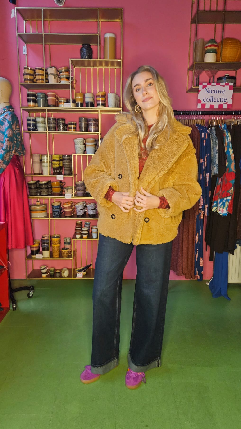 BOXY TEDDY COAT - BROWN