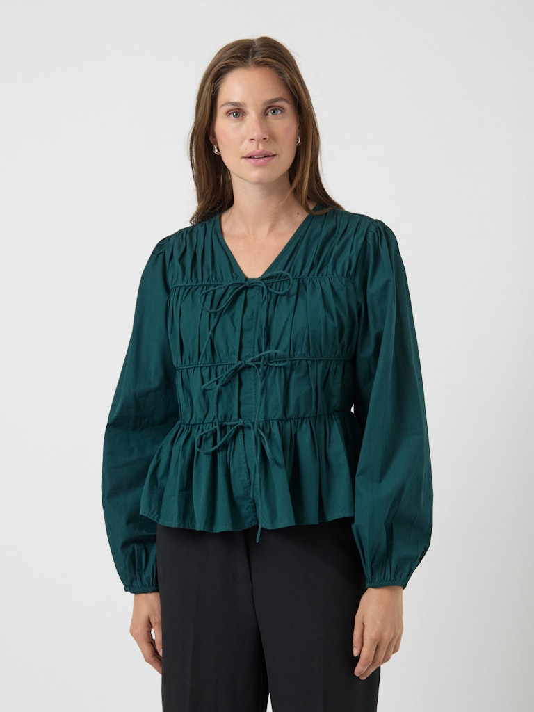 Y.A.S | EBBA LS TOP - PONDEROSA PINE