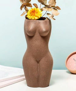 DOIY | BODY VASE MEDIUM - BROWN